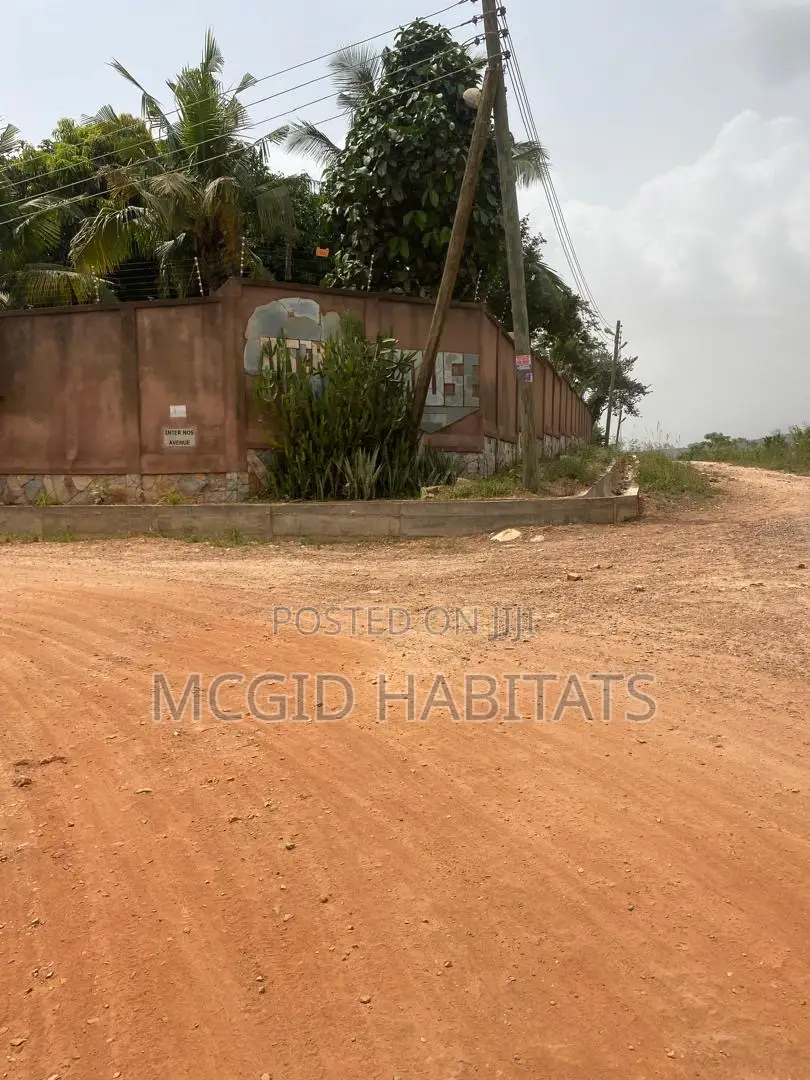 Serviced Plot of Land for Sale at Peduase Lodge