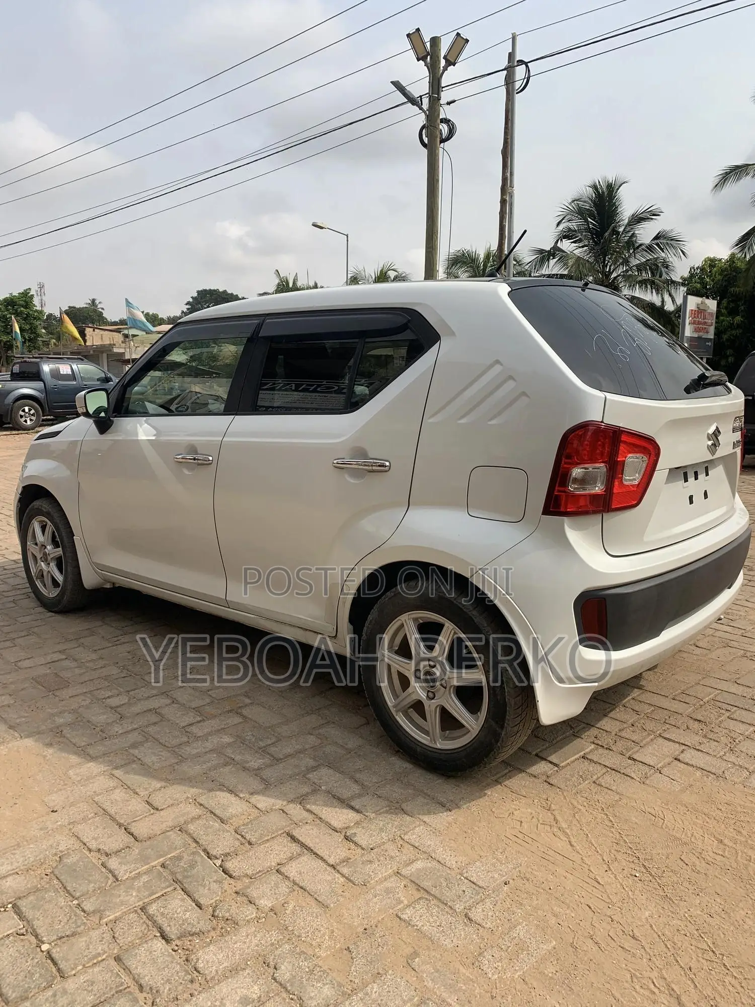Suzuki Swift 2019 White