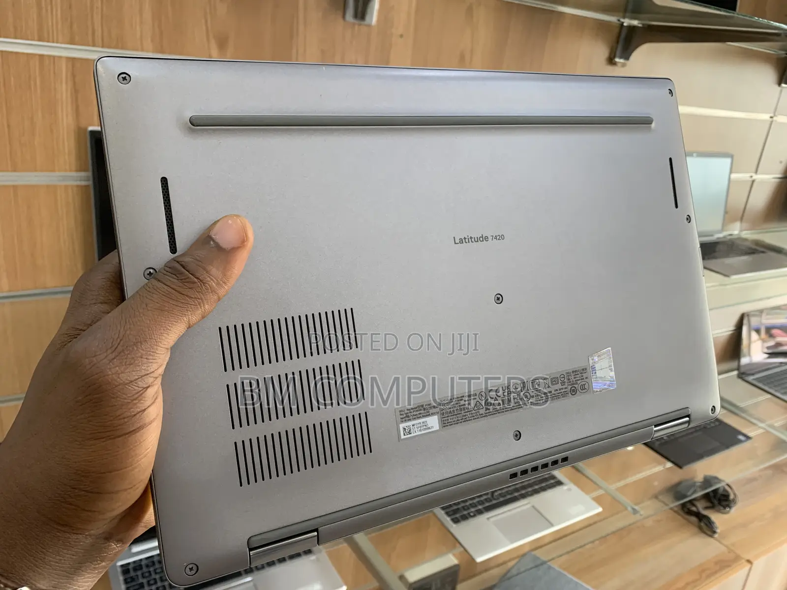 Laptop Dell Latitude 7420 16GB Intel Core i5 SSD 256GB