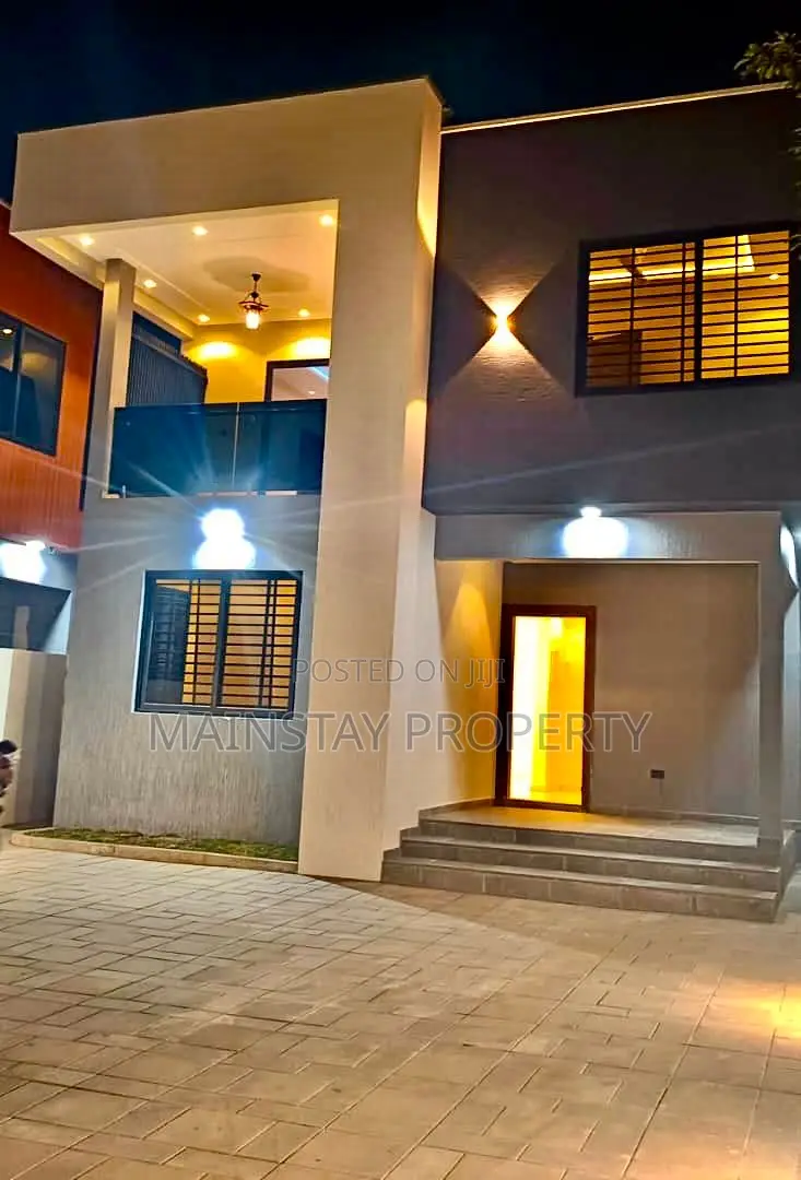 4bdrm House in Mainstay Estates, Old Ashomang for sale