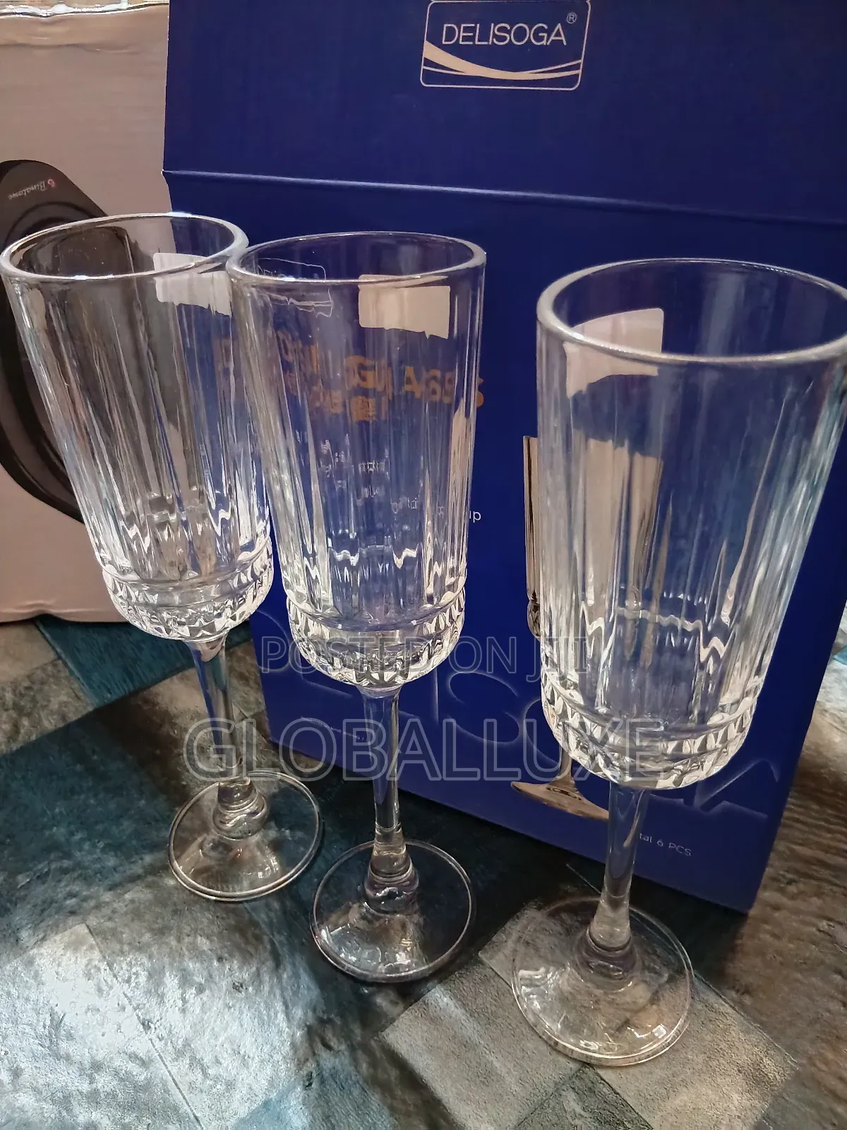 Elegant Clear Wine Glass – Durable Stylish Wine Glass