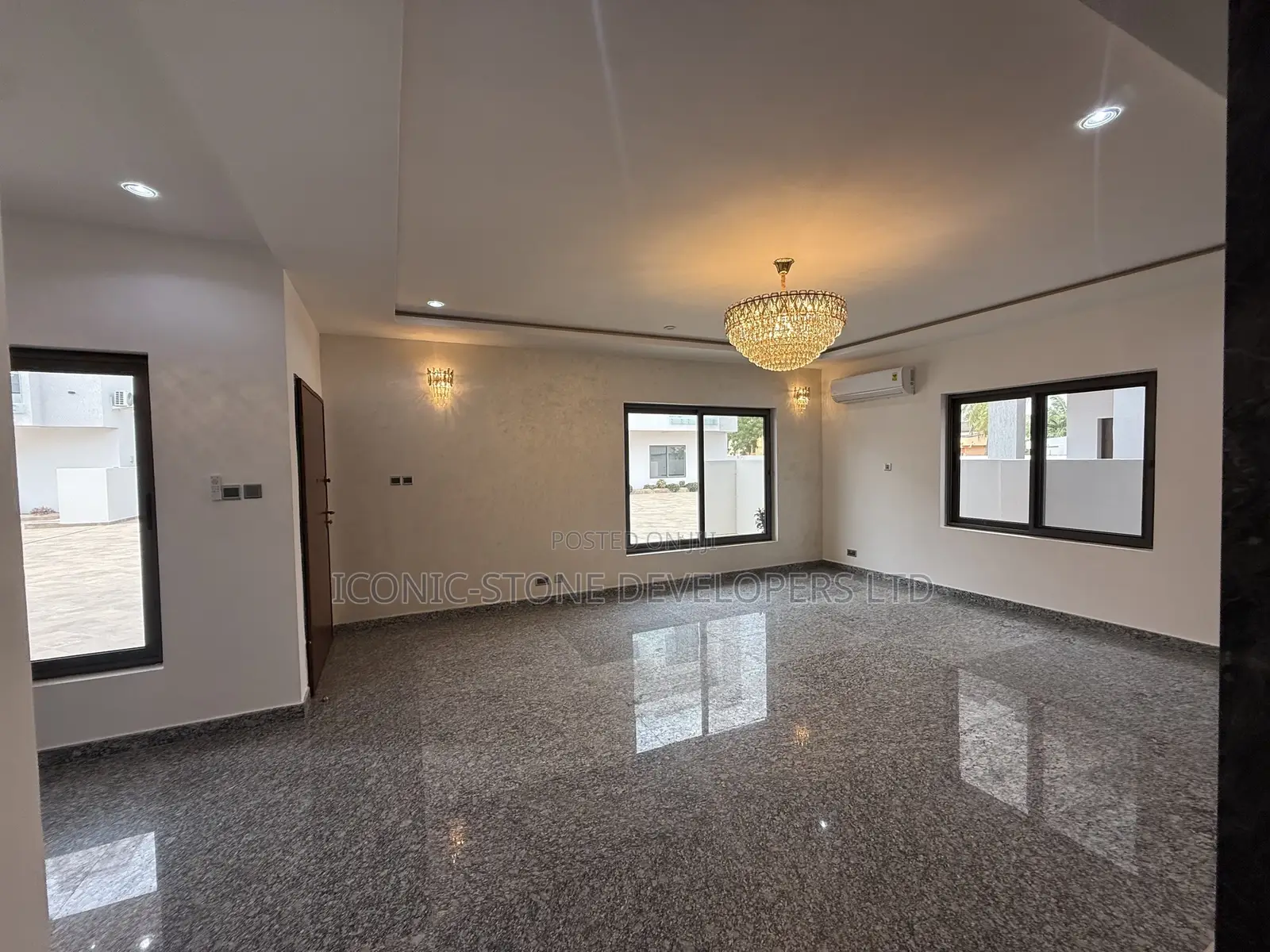 4bdrm Townhouse / Terrace in East Legon for rent