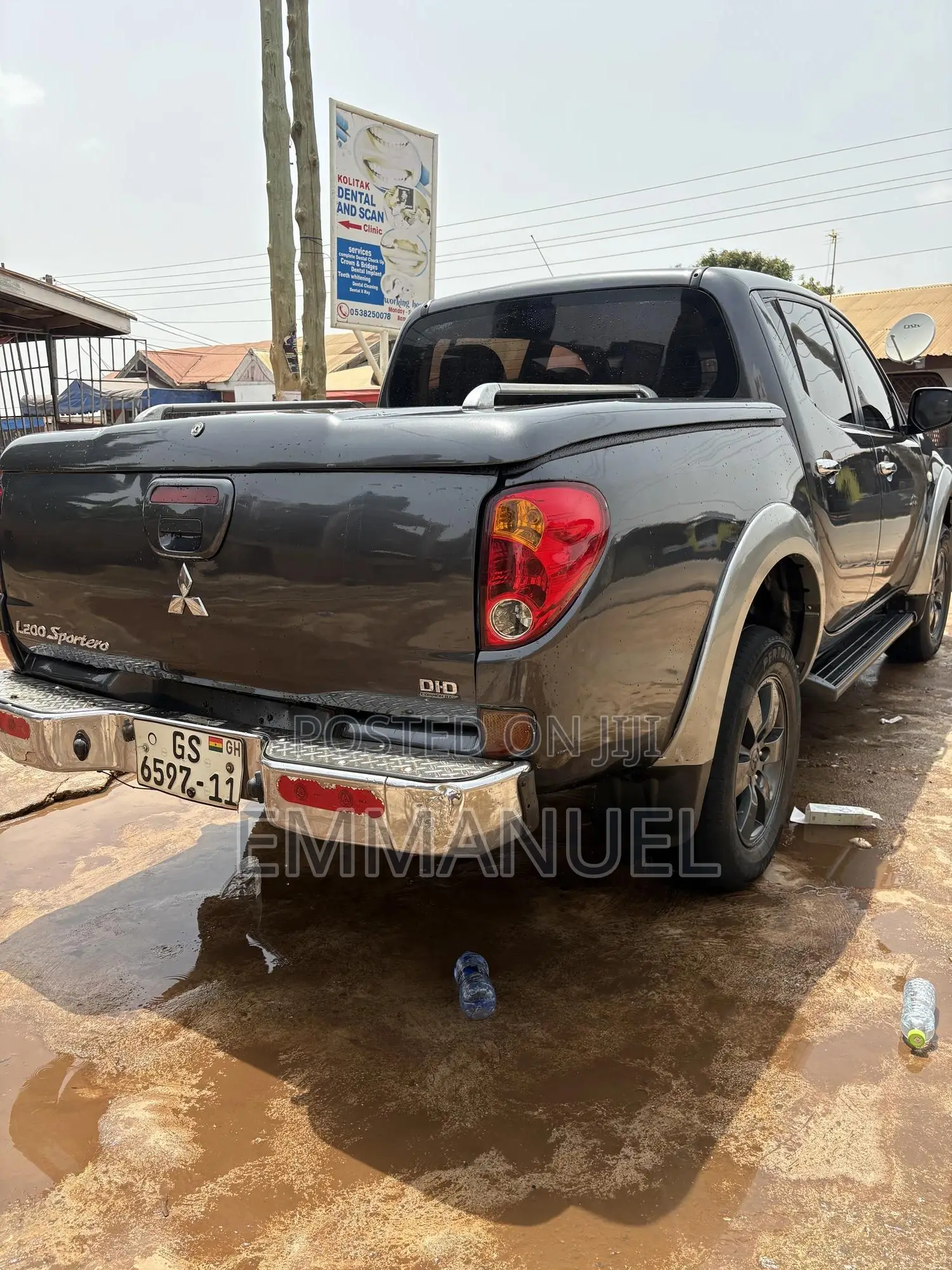 Mitsubishi L200 Double Cab 2.5 180hp 4WD 2011 Gray