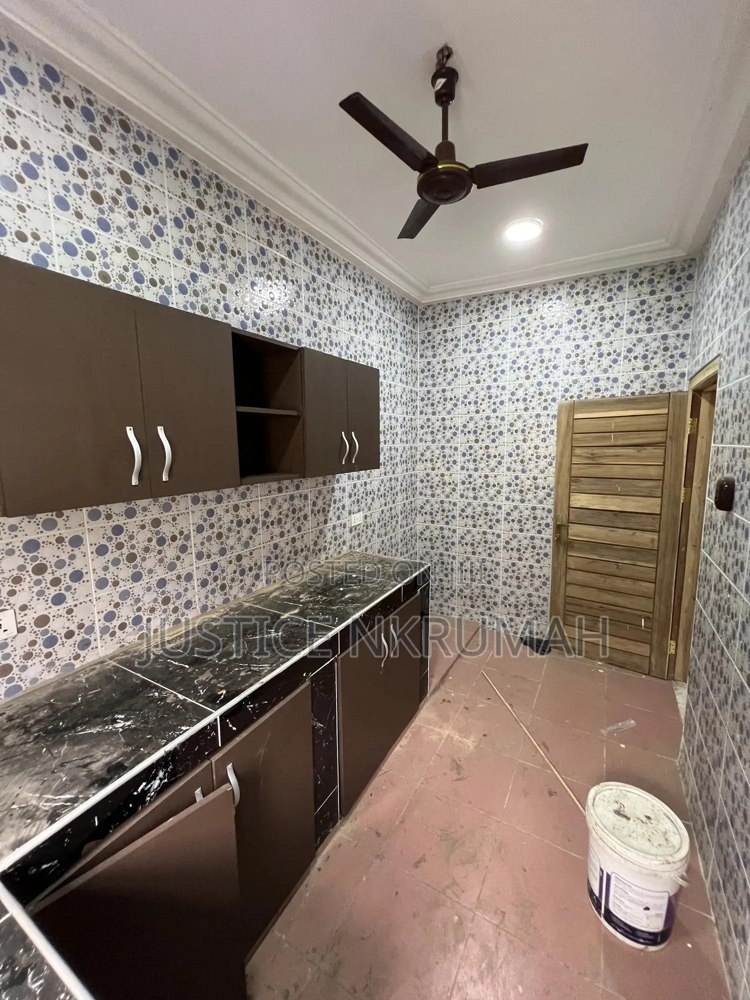 2bdrm Apartment in Mr Justice Estate, Dansoman for rent