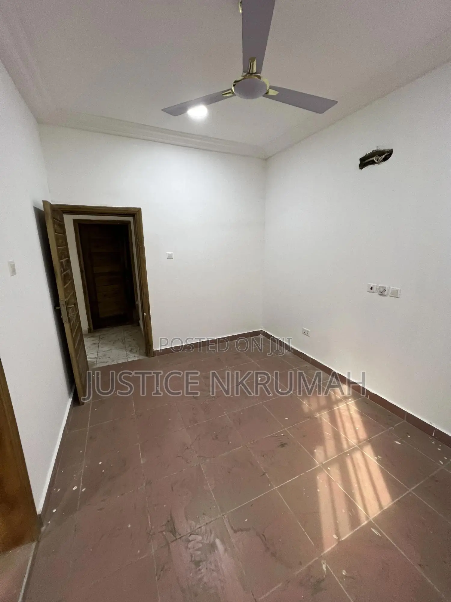 2bdrm Apartment in Mr Justice Estate, Dansoman for rent