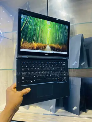 Laptop Dell Latitude 7390 8GB Intel Core i5 SSD 256GB