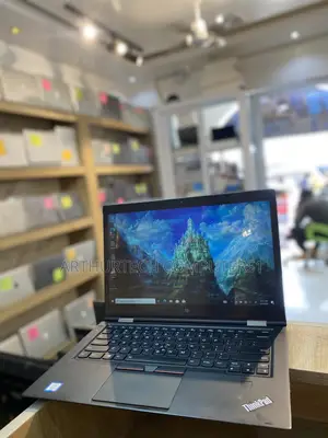 Laptop Lenovo Thinkpad X1 Yoga 8GB Intel Core i5 SSD 256GB