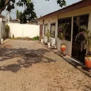 4bdrm House in NPP Office Area for sale