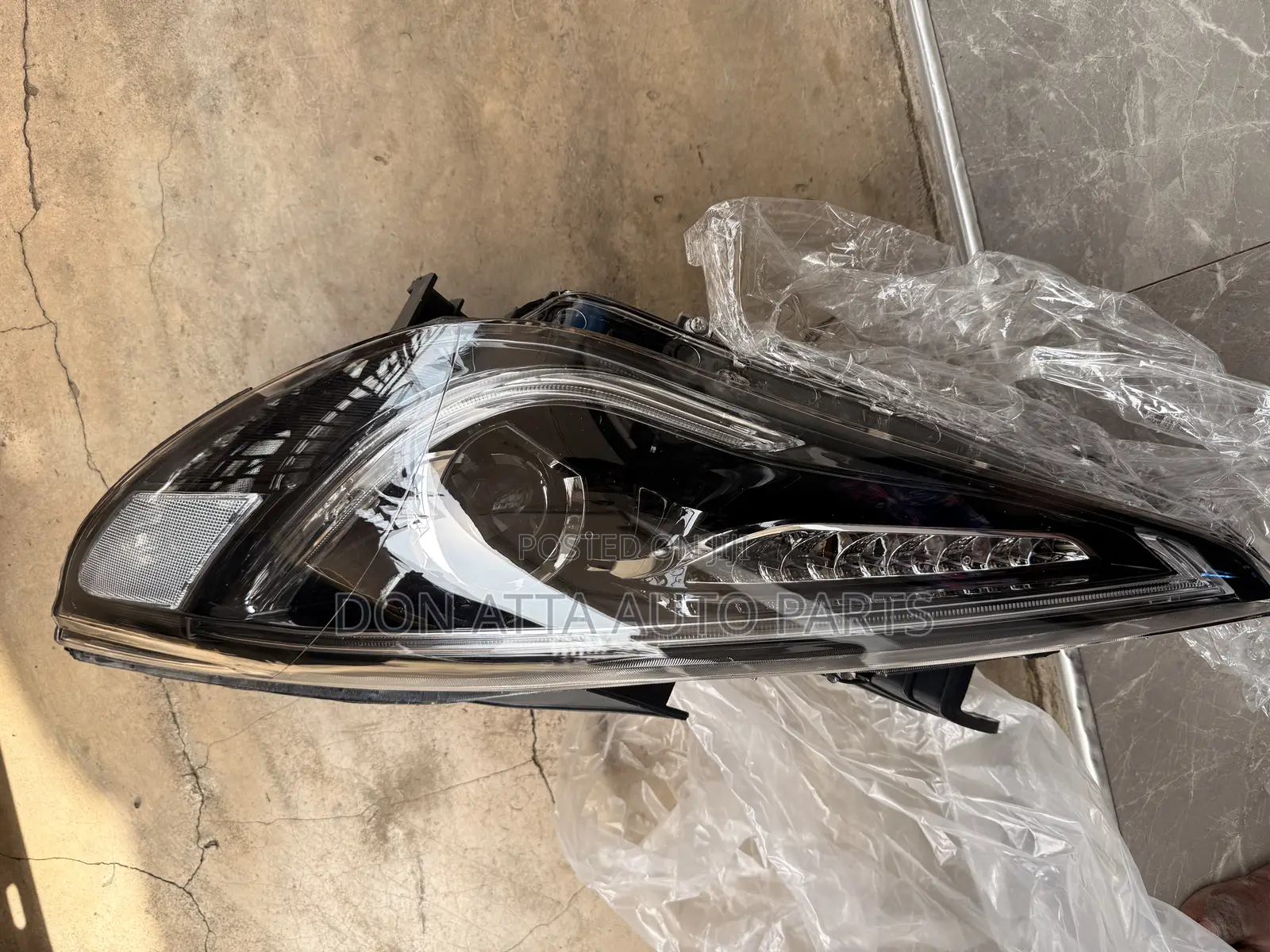 Hyundai Sonata 2011-2013 Spec Head Light