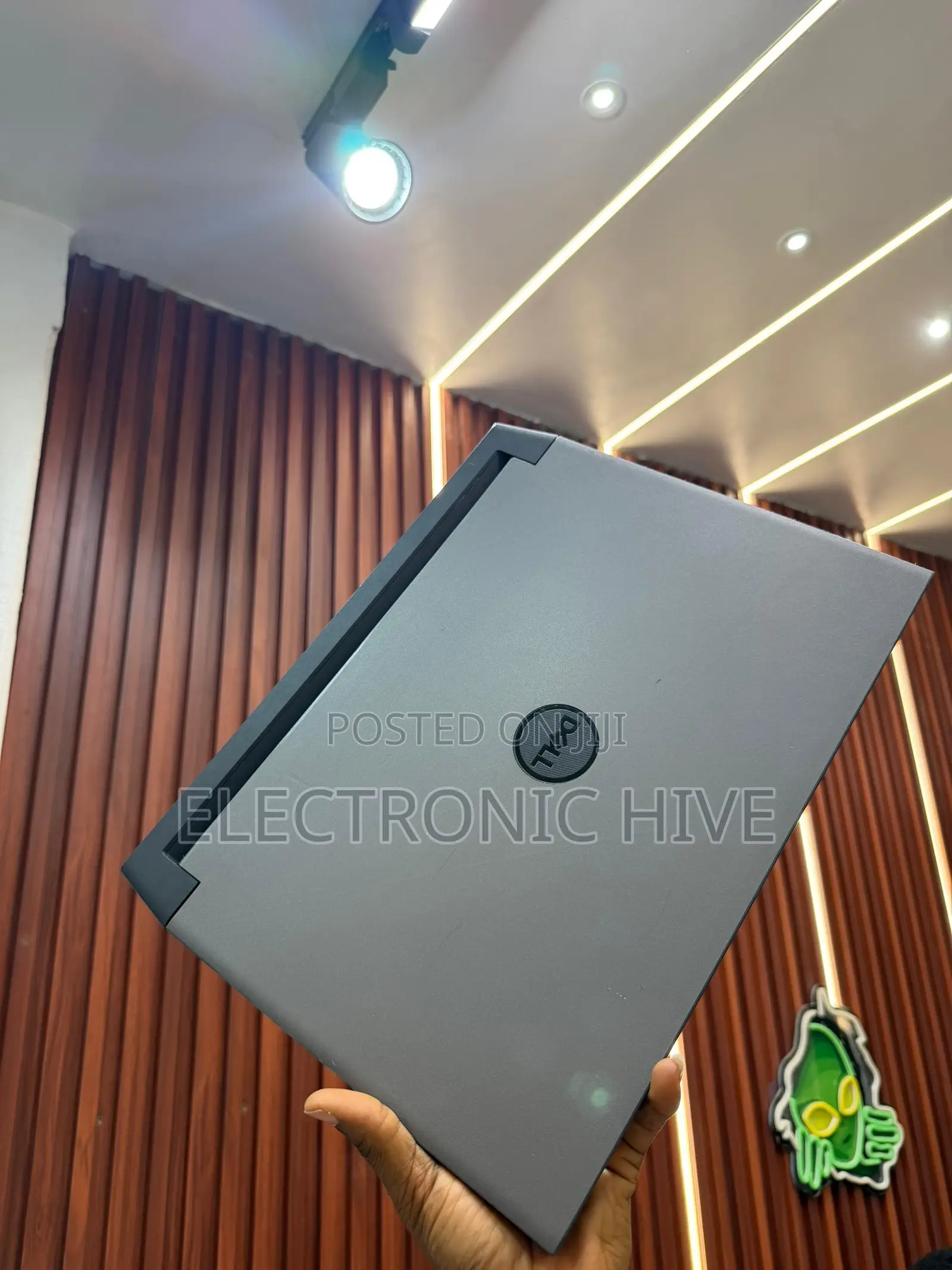 Laptop Dell G15 5511 8GB Intel Core i5 SSD 512GB