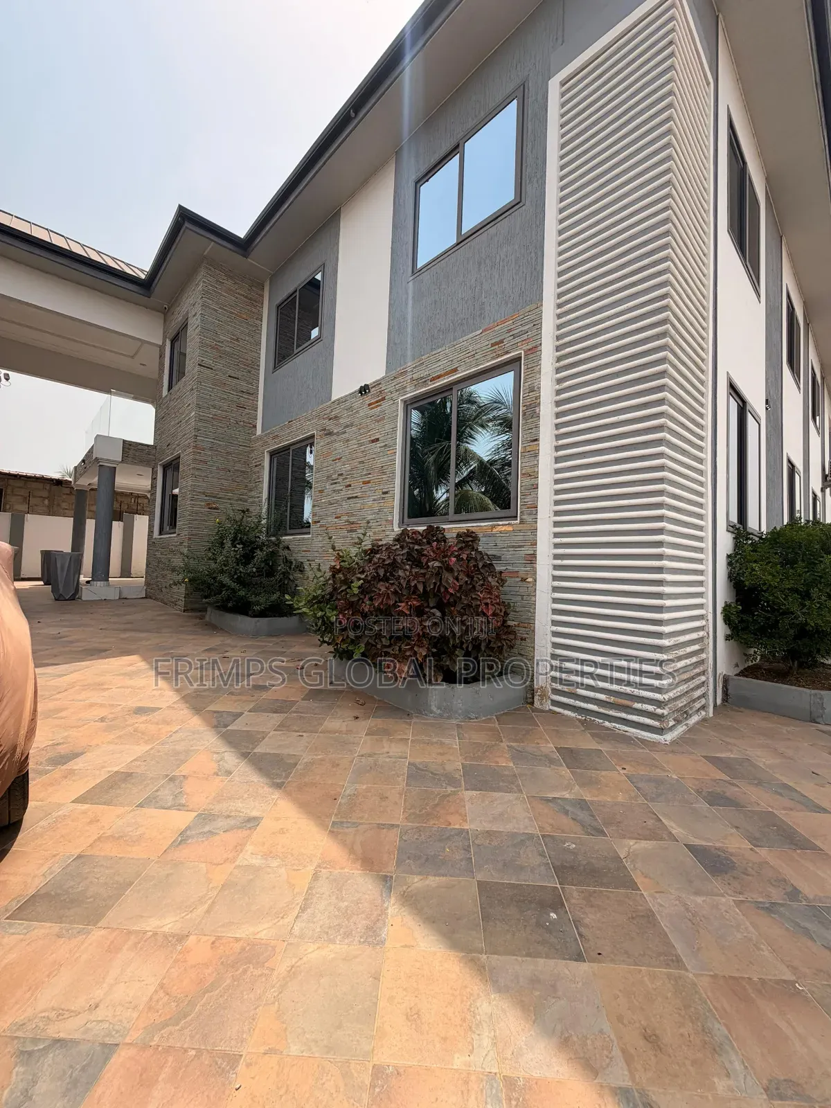 Furnished 5bdrm House in Old Barrier for sale