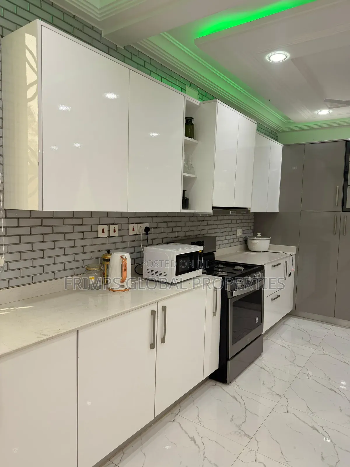 Furnished 5bdrm House in Old Barrier for sale