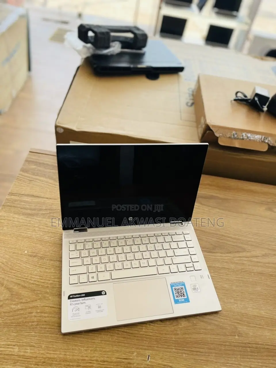 New Laptop HP Pavilion 14 8GB Intel Core i5 SSD 256GB