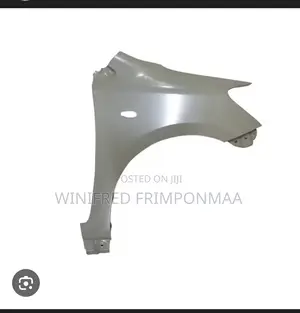 Toyota Yaris Fender