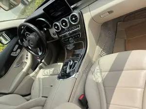 Mercedes-Benz C300 Sport 4Matic Sedan AWD (2.0L 4cyl 7A) 2017 Brown