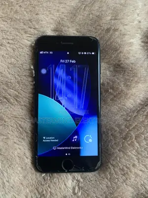 Apple iPhone SE (2022) 64 GB Black