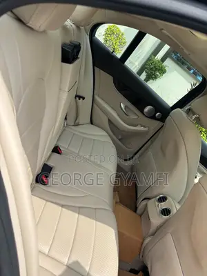 Mercedes-Benz C300 Sport 4Matic Sedan AWD (2.0L 4cyl 7A) 2017 Brown