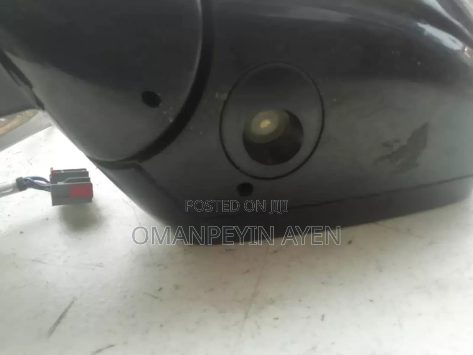 2015 Land Rover Discovery Sport( L) Driver Mirror