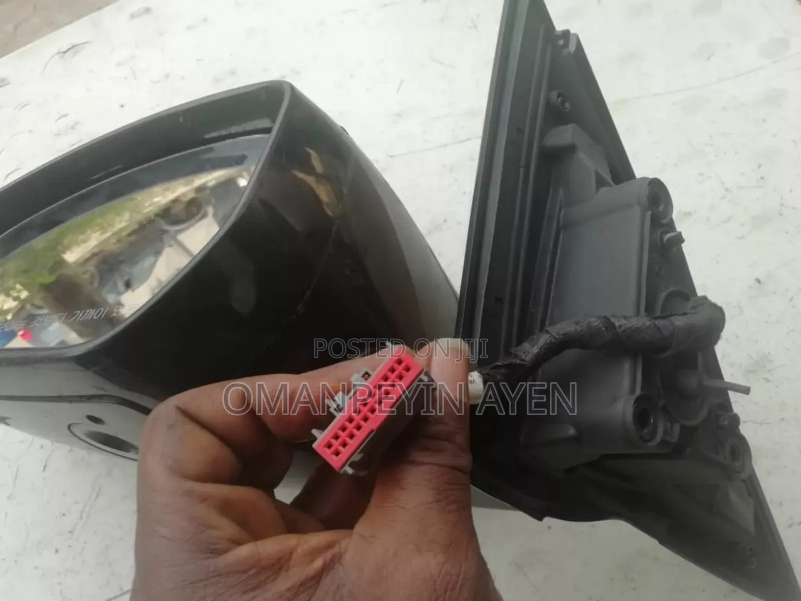 2015 Land Rover Discovery Sport( L) Driver Mirror