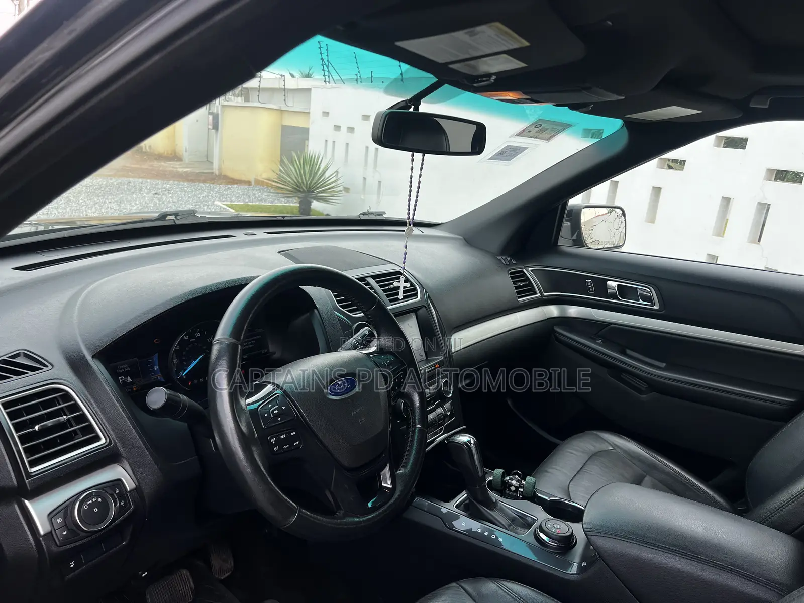 Ford Explorer Limited 4dr 4x4 (2.3L 4cyl 6A) 2017 Black