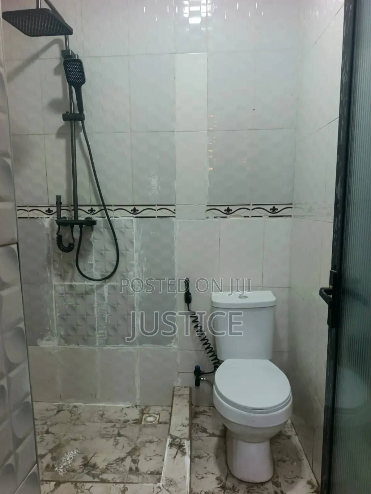 3bdrm House in Teshie for rent