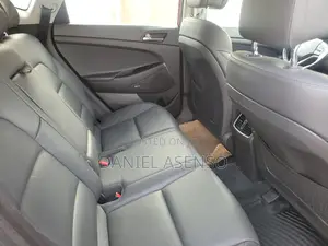 Hyundai Tucson 2017 Brown