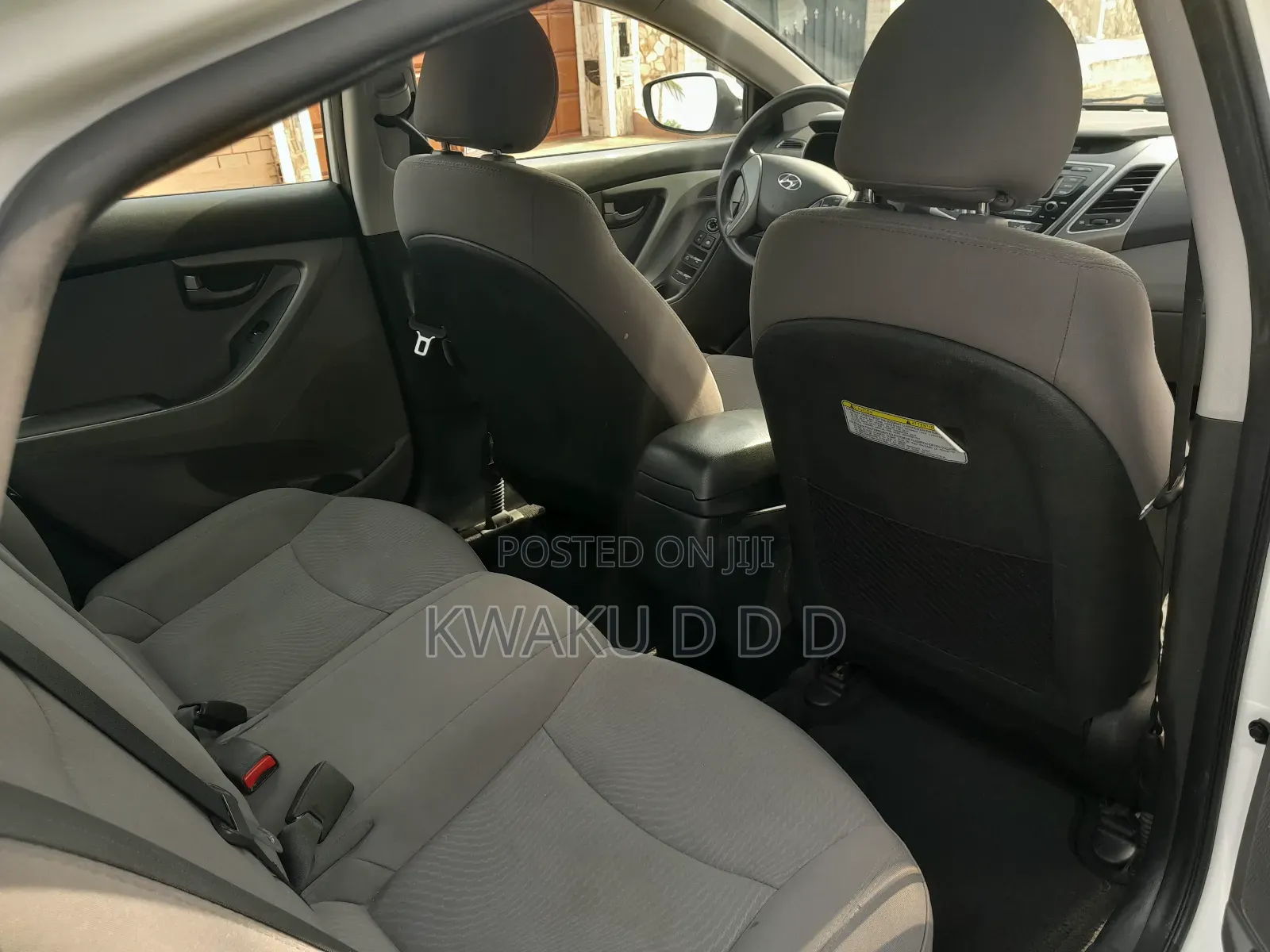 Hyundai Elantra SE Sedan FWD (1.8L 4cyl 6A) 2016 White