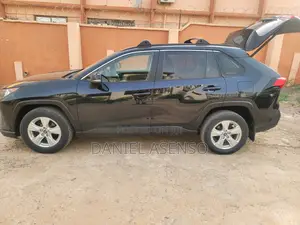 Toyota RAV4 2020 Black