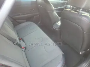 Hyundai Elantra 2022 Black