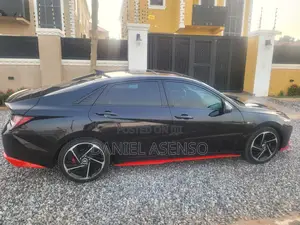 Hyundai Elantra 2022 Black
