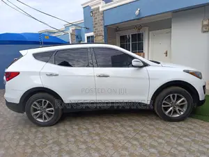 Hyundai Santa Fe 2014 White