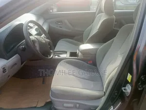 Toyota Camry LE 4dr Sedan (2.5L 4cyl 6A) 2011 Green