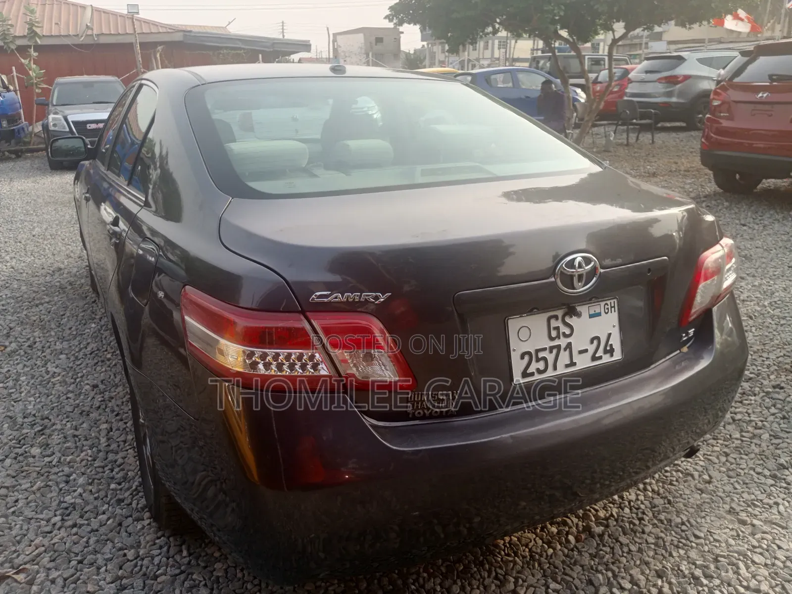 Toyota Camry LE 4dr Sedan (2.5L 4cyl 6A) 2011 Green