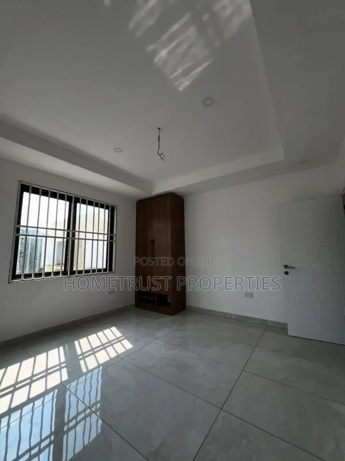 4bdrm Duplex in Hometrust Properties, A&C Mall Area for sale