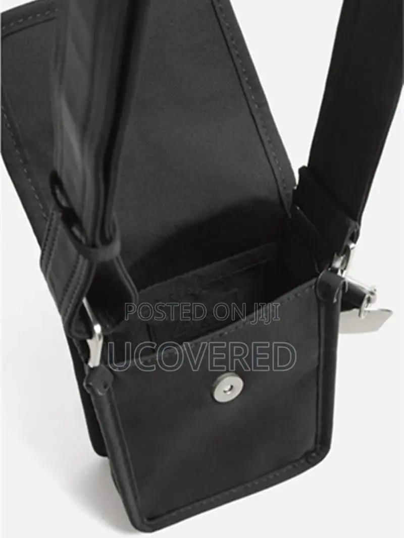 Zara Unisex Side/Shoulder Bag
