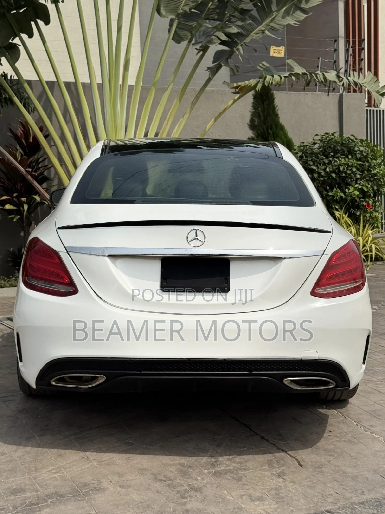 Mercedes-Benz C300 Sport 4Matic Sedan AWD (2.0L 4cyl 7A) 2017 White