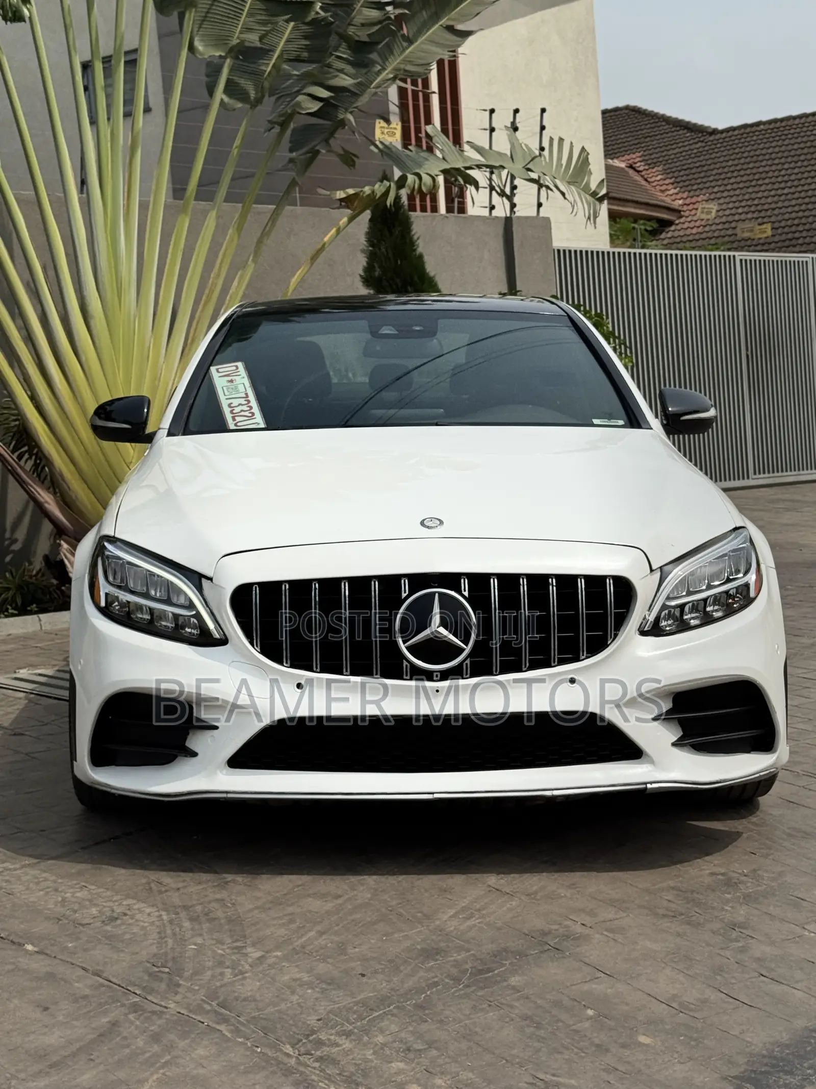 Mercedes-Benz C300 Sport 4Matic Sedan AWD (2.0L 4cyl 7A) 2017 White