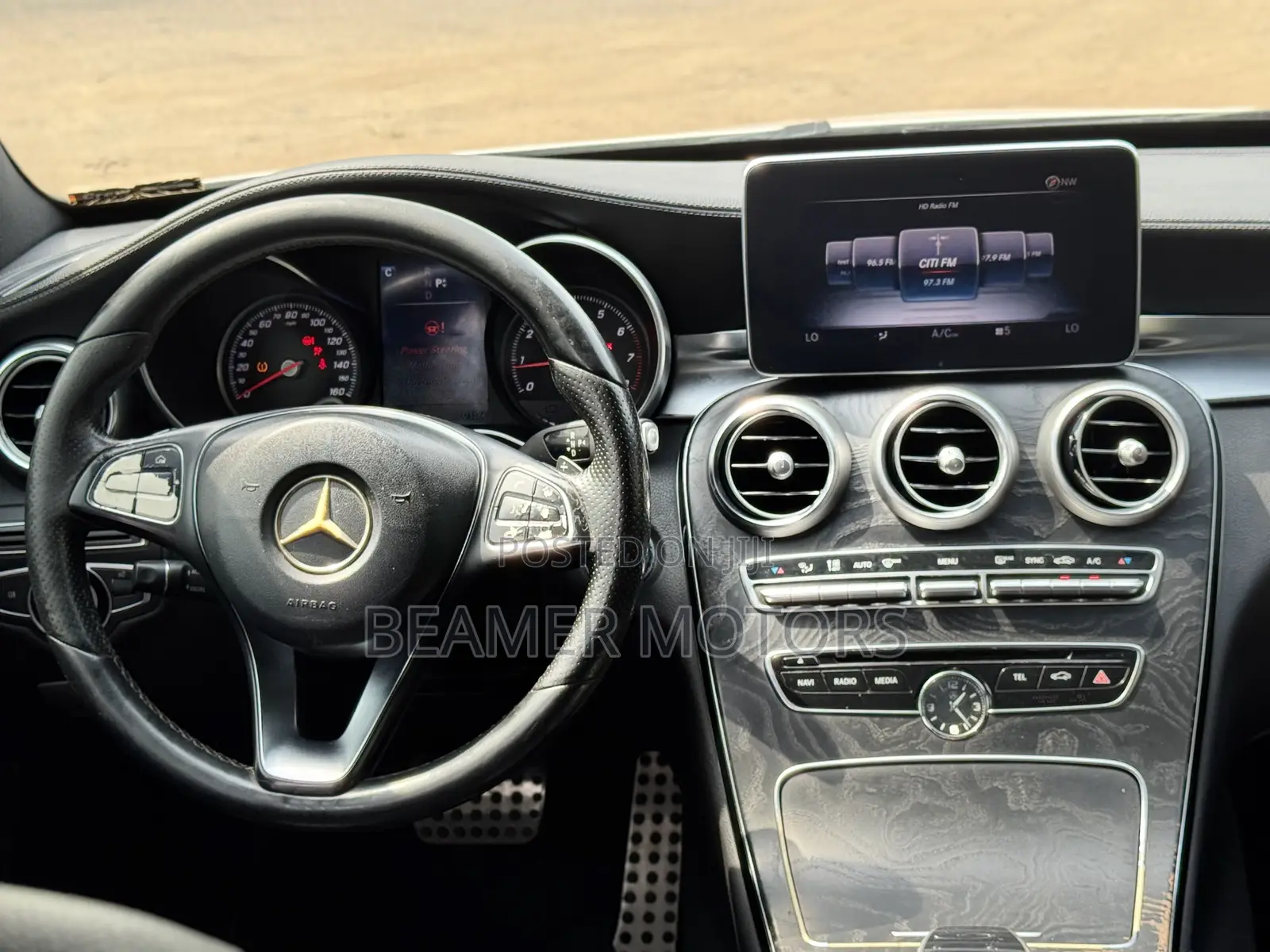 Mercedes-Benz C300 Sport 4Matic Sedan AWD (2.0L 4cyl 7A) 2017 White