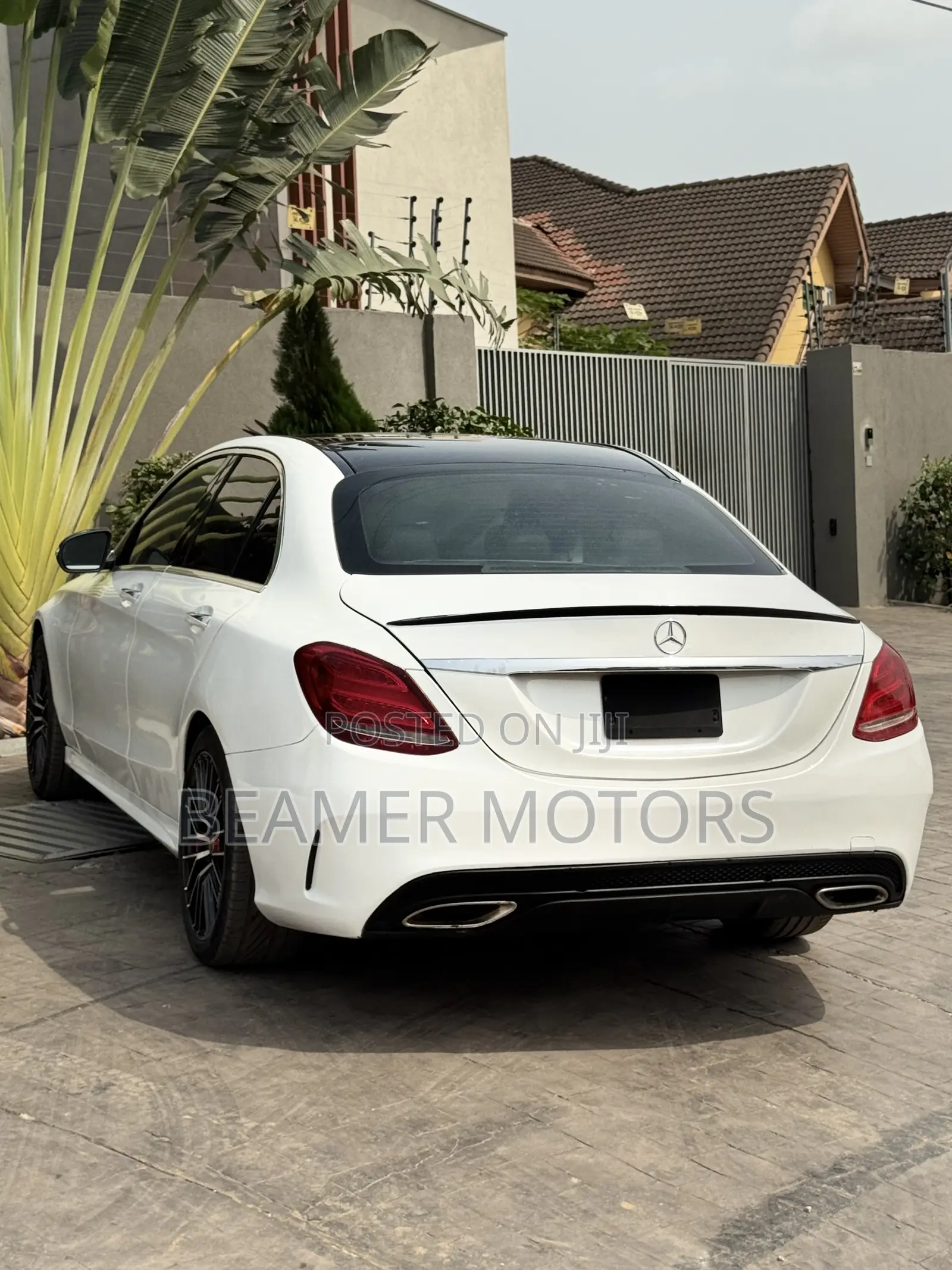 Mercedes-Benz C300 Sport 4Matic Sedan AWD (2.0L 4cyl 7A) 2017 White