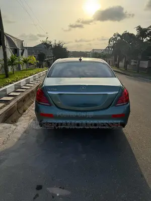 Mercedes-Benz S-Class S 550 2016 Green