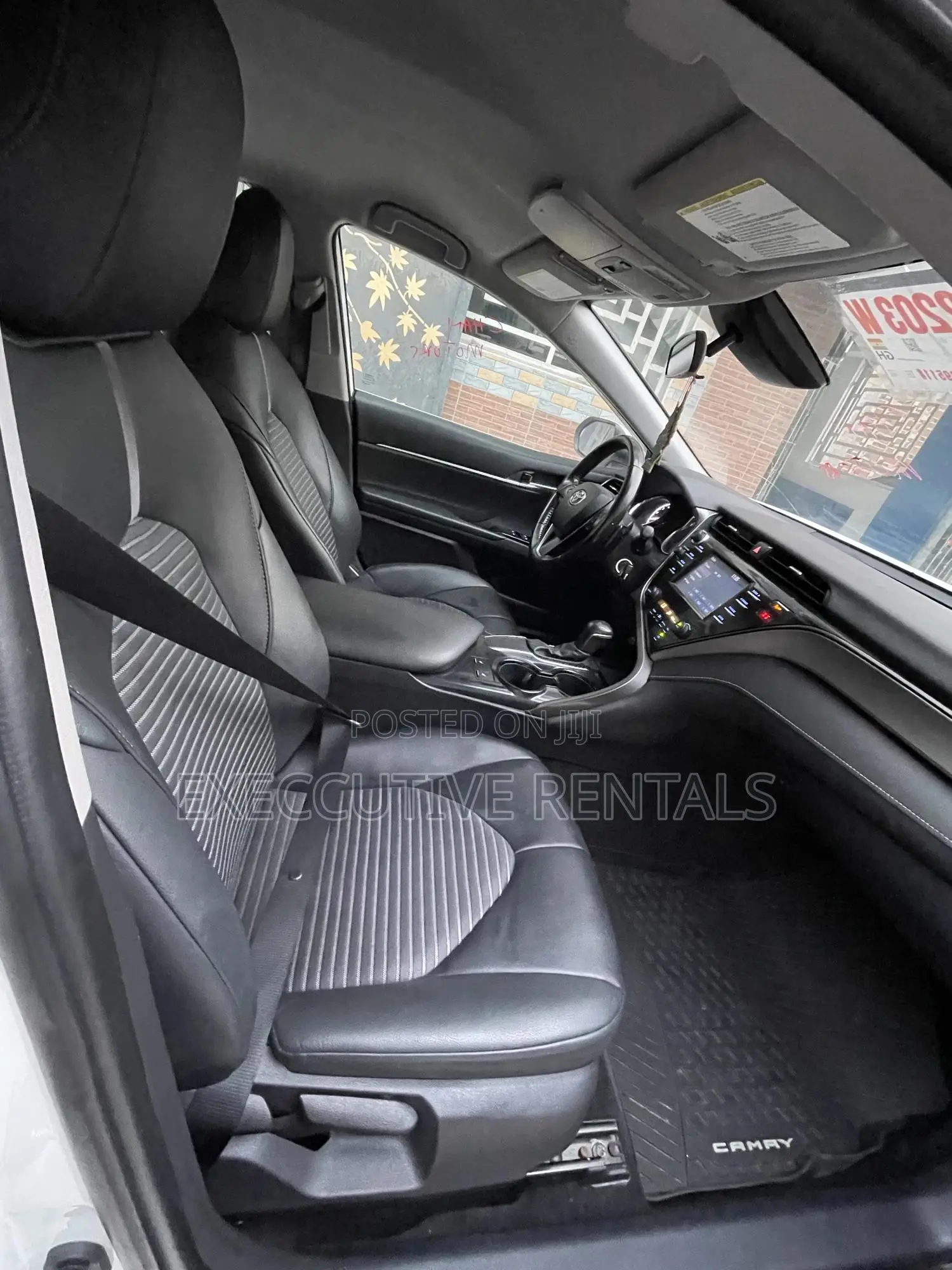 Toyota Camry 2020 White