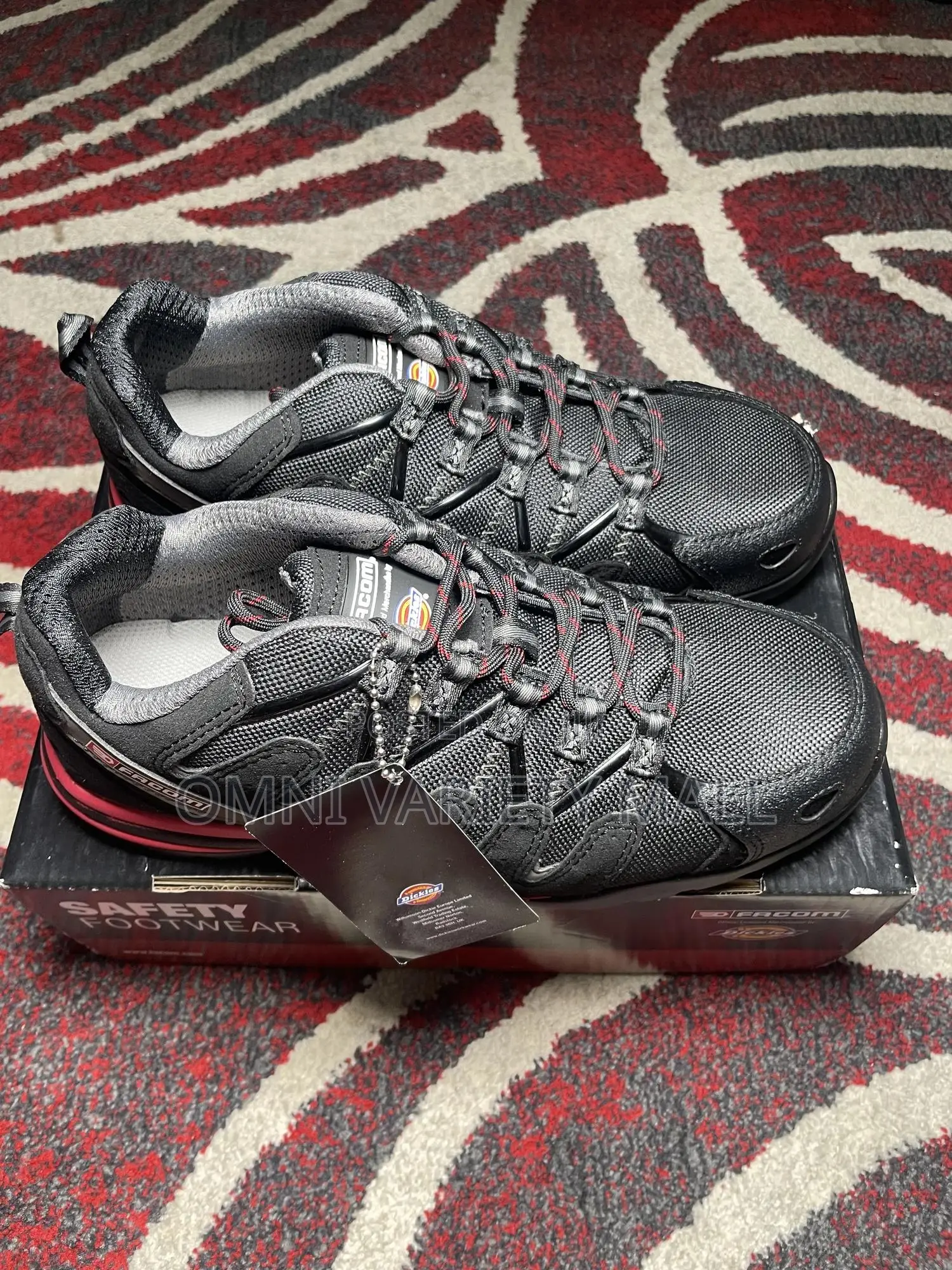 Vp.Trek Safety Footwear - Black