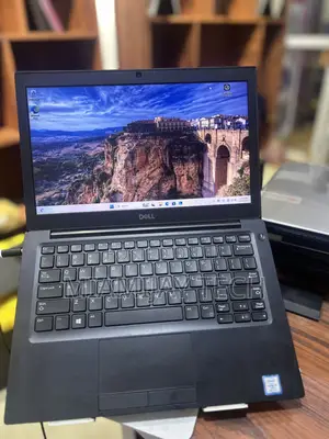 Laptop Dell Latitude 7290 16GB Intel Core i7 SSD 256GB