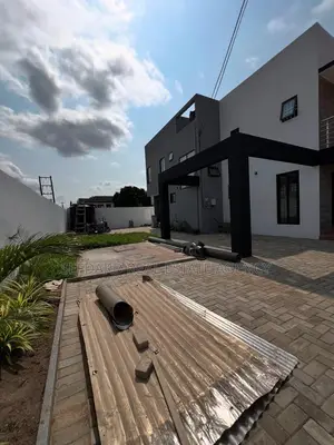 4bdrm House in East Legon for sale