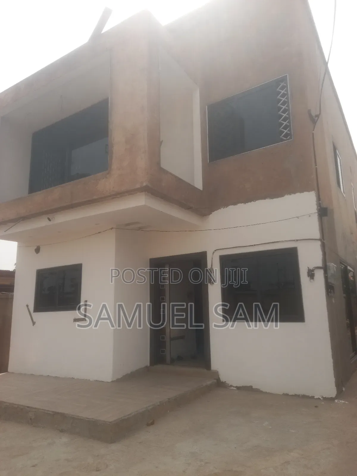 3bdrm House in Community 10, Tema Metropolitan for rent