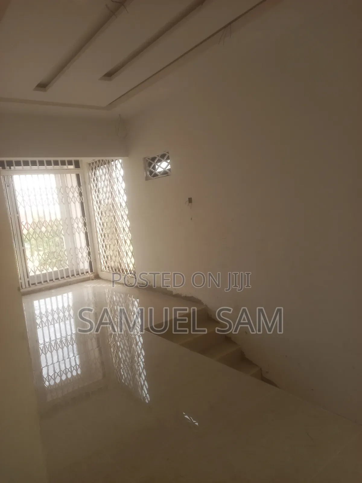 3bdrm House in Community 10, Tema Metropolitan for rent