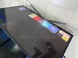 Samsung 50 Inches Smart Tv