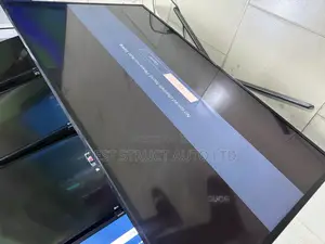 Samsung 50 Inches Smart Tv
