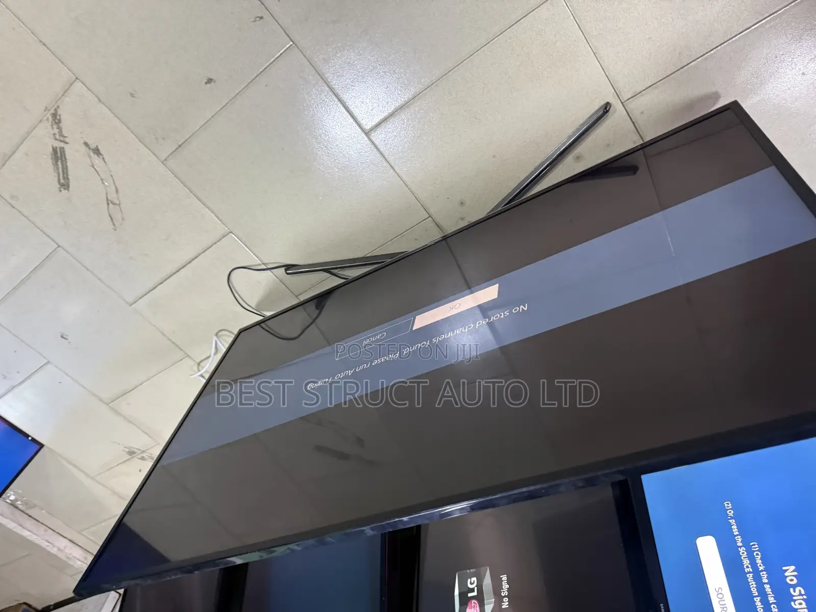 Samsung 50 Inches Smart Tv