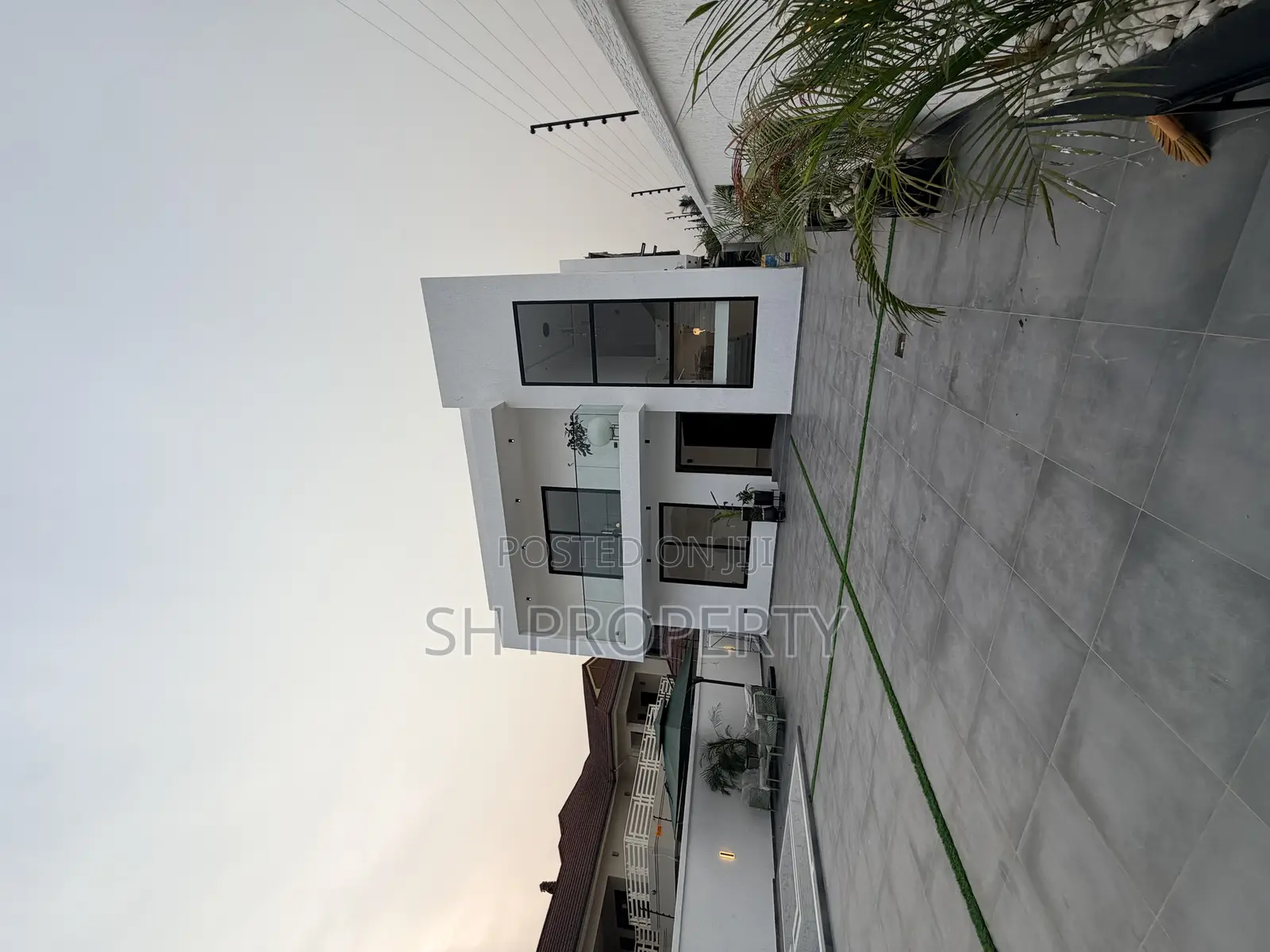 4bdrm House in East Legon Hills, Accra Metropolitan for sale